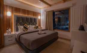 PerfectStayz Paradise near Bhatta Falls